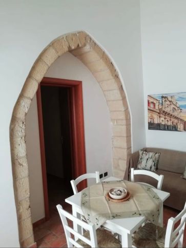 Appartamento in residenziale in Via Giuggiola 22