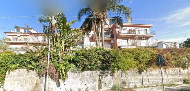 Appartamento in residenziale in Via dei Ciclopi 160
