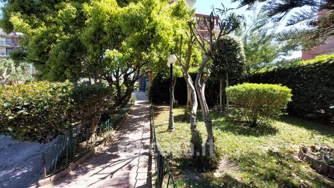 Appartamento in residenziale in Via Botteghelle 121