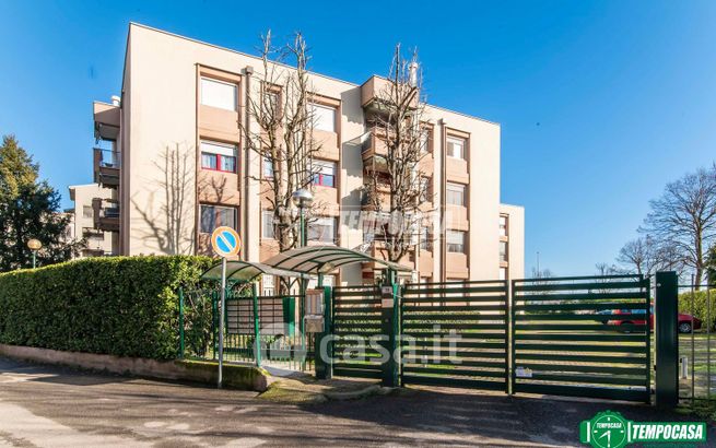 Appartamento in residenziale in Via Monte Resegone