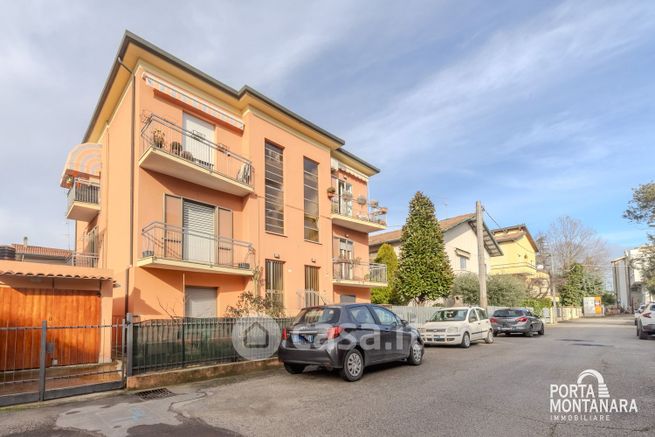 Appartamento in residenziale in Via Perticara 4