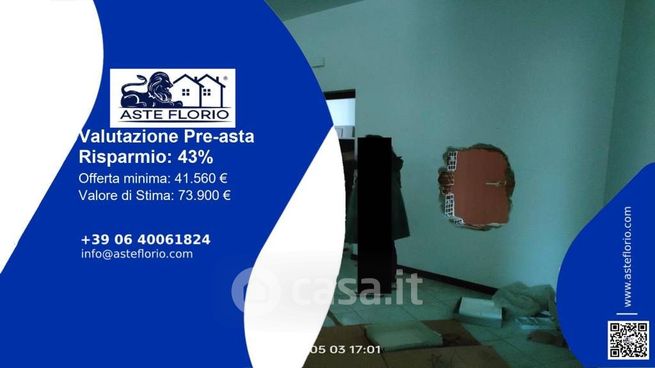 Ufficio in commerciale in Via Camillo Renzi 32