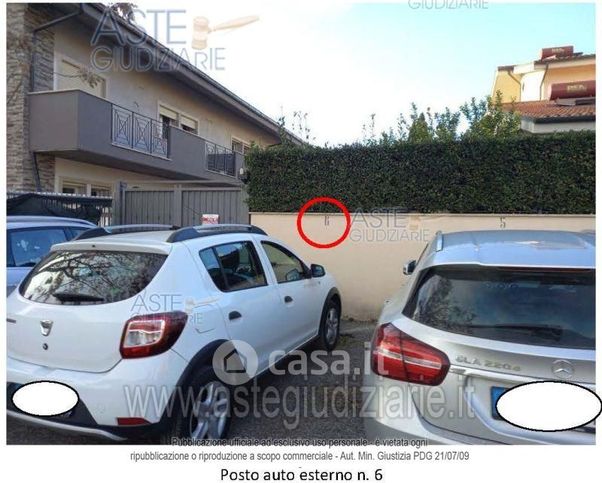 Villetta a schiera in residenziale in Via Flaminia 13