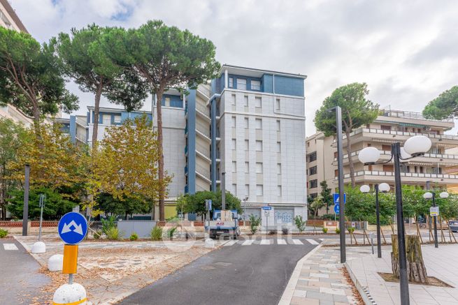 Appartamento in residenziale in Viale Giosuè Carducci 99