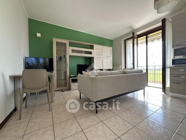 Appartamento in residenziale in Via San Pellico 10