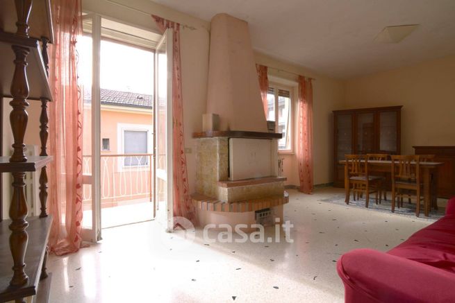 Appartamento in residenziale in Via Giuseppe Pennesi 28