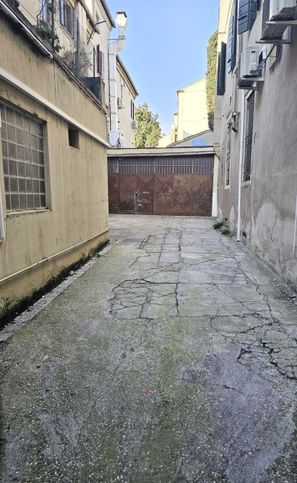 Ufficio in commerciale in Riviera Albertino Mussato