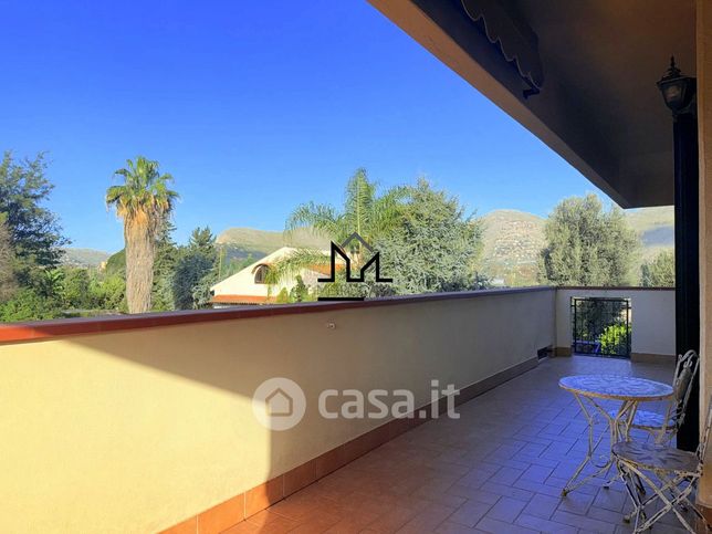 Appartamento in residenziale in Via Castelforte 80