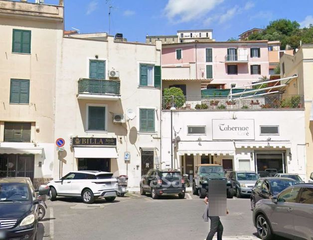Appartamento in residenziale in Via Fontanavecchia 5