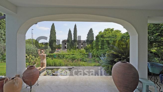 Villa in residenziale in Via Antonio Meucci