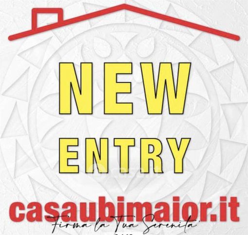 Casa indipendente in residenziale in