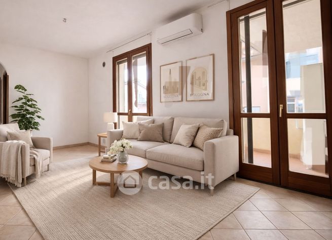 Appartamento in residenziale in Via Maromme