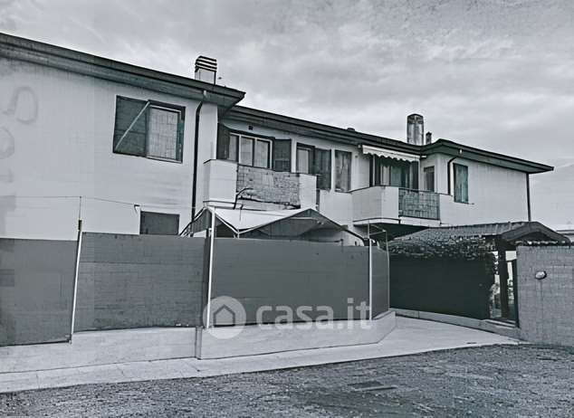 Appartamento in residenziale in Via Duca D'Aosta 106
