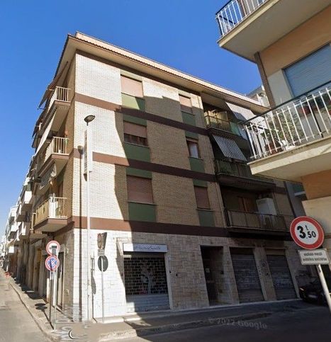 Appartamento in residenziale in Via Santa Barbara 3