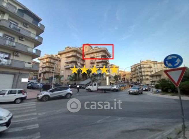 Appartamento in residenziale in Via Senatore Sammartino