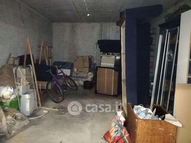 Box/posto auto in residenziale in 