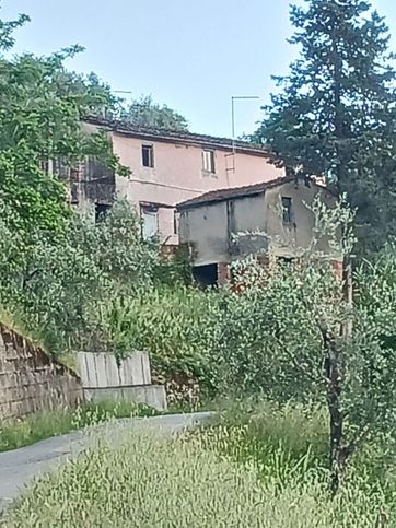 Villetta a schiera in residenziale in DELLA NIEVOLE