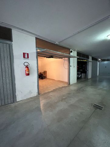 Garage/posto auto in residenziale in Via Rosato Guido