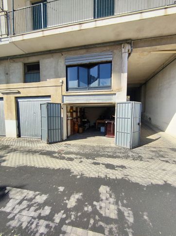 Garage/posto auto in residenziale in Via Giovanni Verga 16