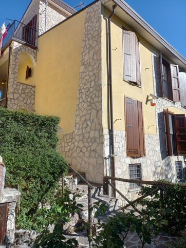 Appartamento in residenziale in Via Campo Felice 634