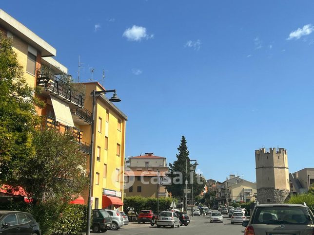 Appartamento in residenziale in Via Europa 1