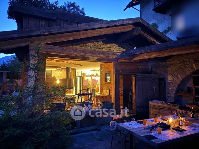 Baita/bungalow/chalet/trullo in residenziale in 