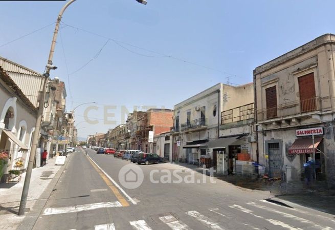 Casa indipendente in residenziale in Via Acquicella 207