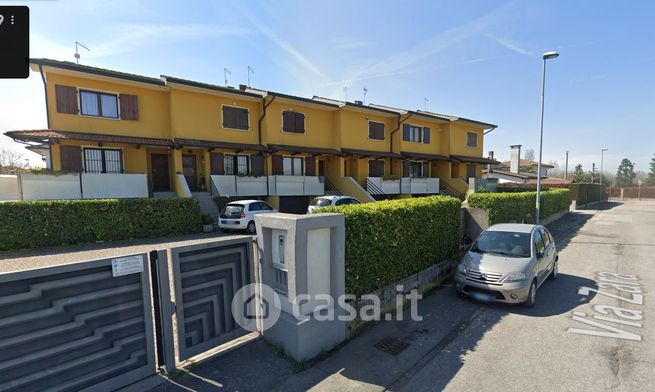 Villetta a schiera in residenziale in Via Zara 15