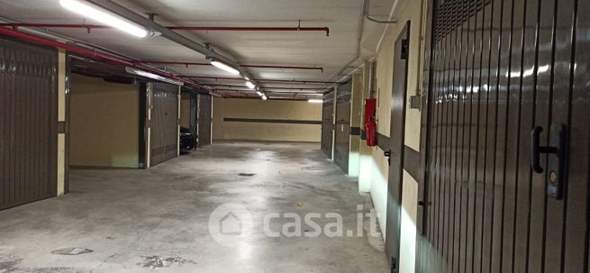 Garage/posto auto in residenziale in Via Don Antonio Mascari 55