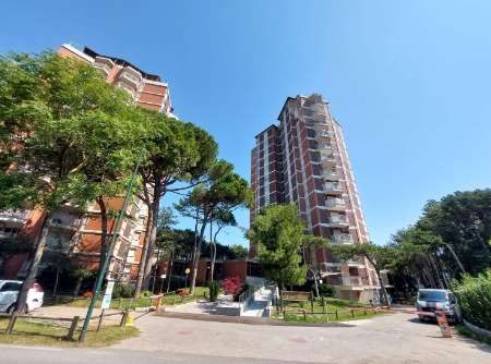 Appartamento in residenziale in Viale delle Terme