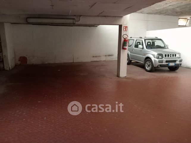 Box/posto auto in residenziale in Corso Cavour