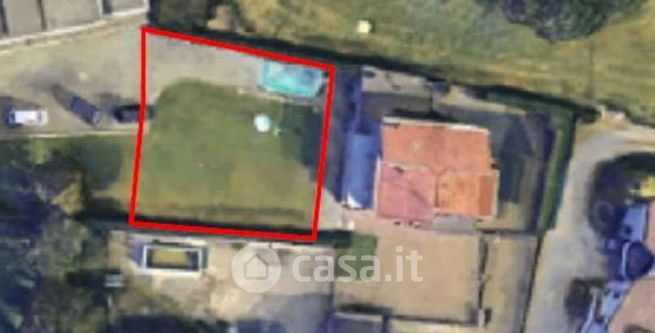 Terreno agricolo in commerciale in Via Visconta