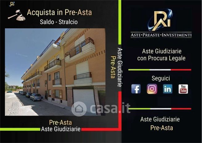 Appartamento in residenziale in Via Stornara 19