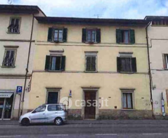 Appartamento in residenziale in Via Senese 210