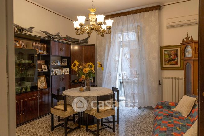 Casa indipendente in residenziale in Viale Francesco Crispi