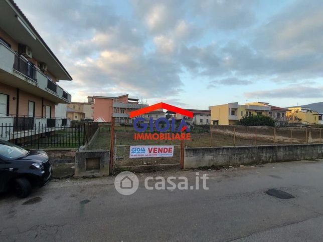 Terreno edificabile in residenziale in Via Lorenzo dÃ¨ Medici 8
