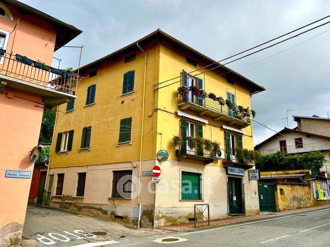 Casa bi/trifamiliare in residenziale in Via Martiri Libertà