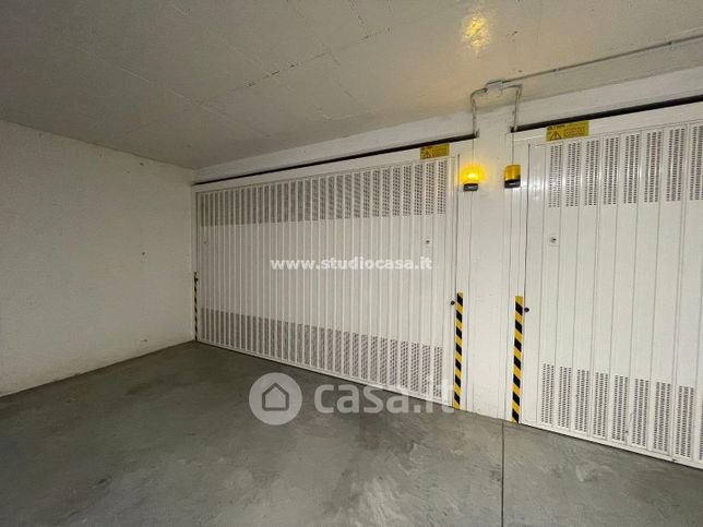 Garage/posto auto in residenziale in 