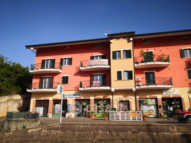 Appartamento in residenziale in Via E. Altomare 56