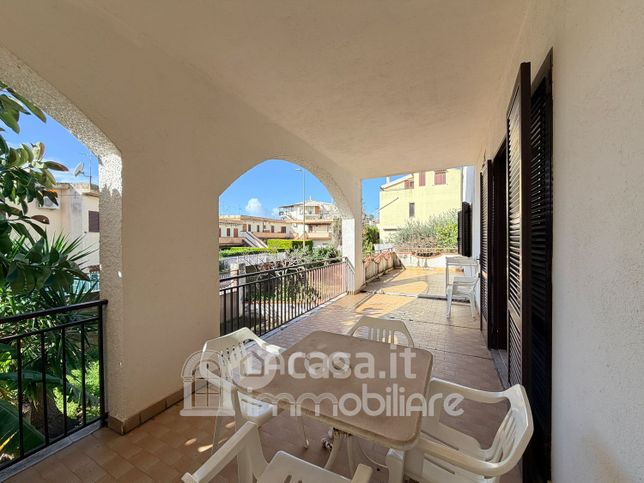 Appartamento in residenziale in Viale Caravaggio 7