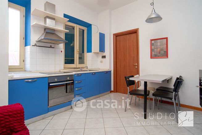Appartamento in residenziale in Viale Attilio Frosini