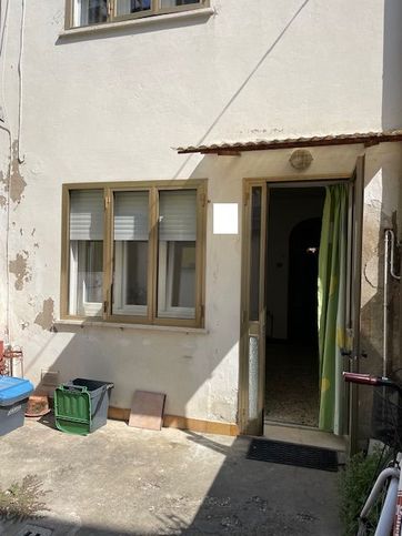 Casa indipendente in residenziale in Riviera Roma