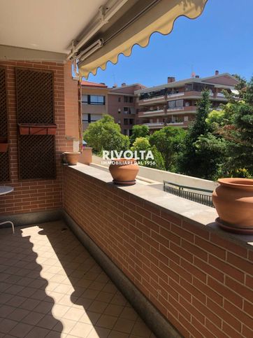 Appartamento in residenziale in Via Andrea Ferrara