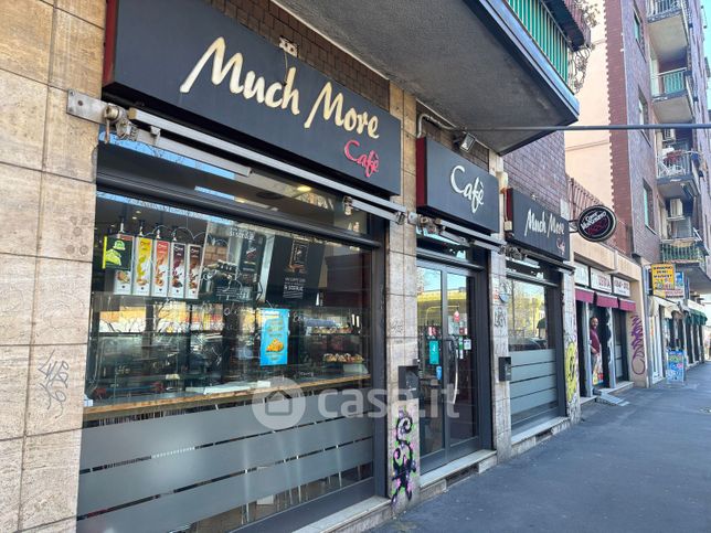 Negozio/locale commerciale in commerciale in Via Carlo Torre 45