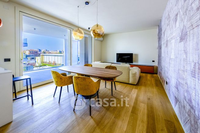 Appartamento in residenziale in Via Antonio Peretti 15/A