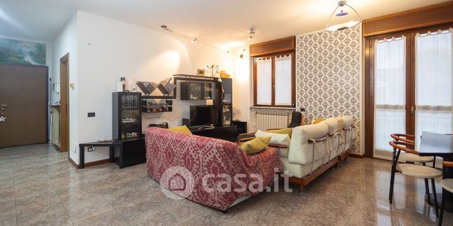 Appartamento in residenziale in Viale dei Fiori