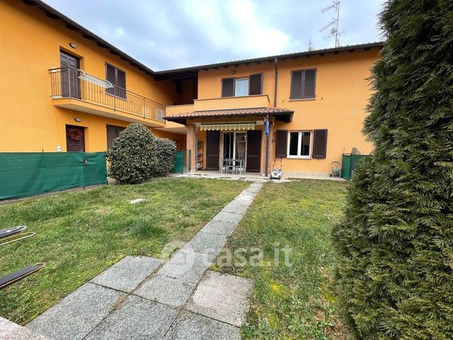 Appartamento in residenziale in Via Edmondo de Amicis 39