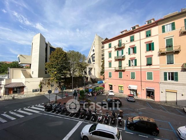 Appartamento in residenziale in Via Luigi Corsi 9