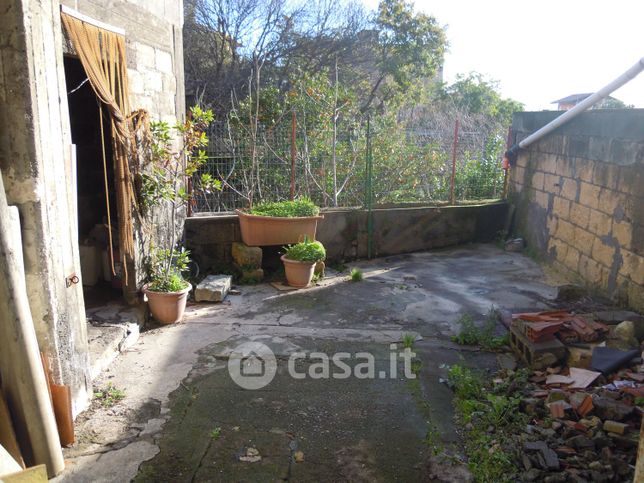 Appartamento in residenziale in Via Carmelo Lucio Rao 10