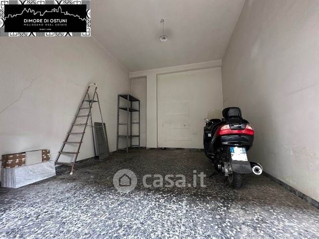 Garage/posto auto in residenziale in 